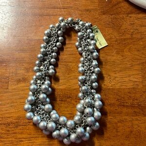 Vintage Never worn Premier Designs 16 1/2” beaded necklace.